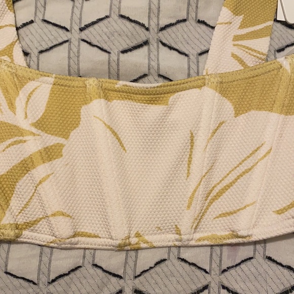 Brand new L space top - Picture 2 of 6